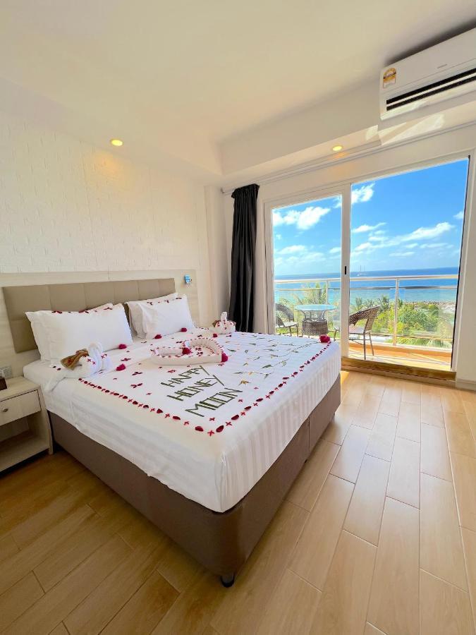 Icom Marina Sea View Hotel Maafushi Exterior foto
