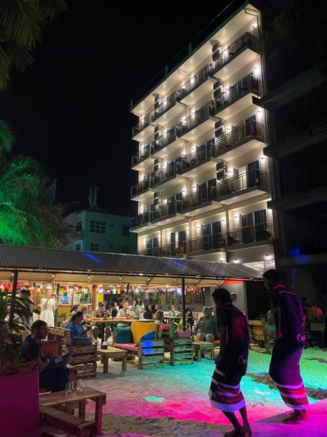 Icom Marina Sea View Hotel Maafushi Exterior foto