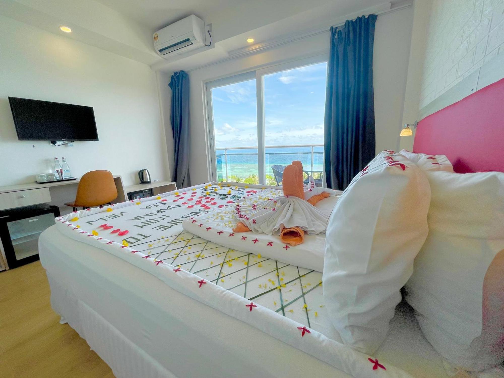 Icom Marina Sea View Hotel Maafushi Exterior foto
